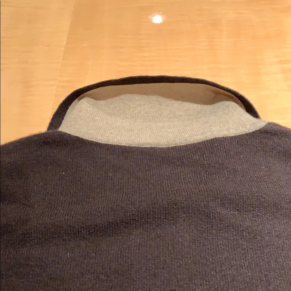 Looney Tunes edition brown & cream; 2 button clean - Picture 11 of 14